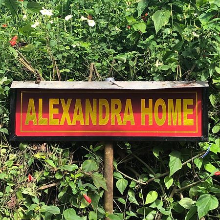 Alexandra Home For Foreign Tourists Only Gampola Kültér fotó