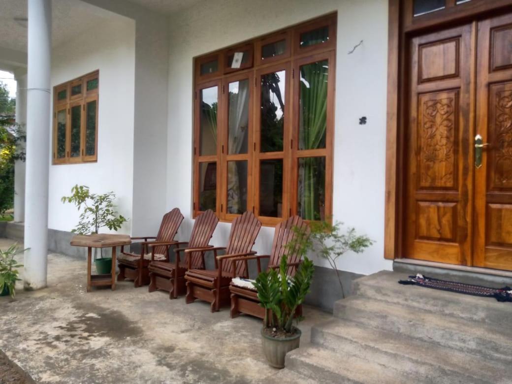 Alexandra Home For Foreign Tourists Only Gampola Kültér fotó