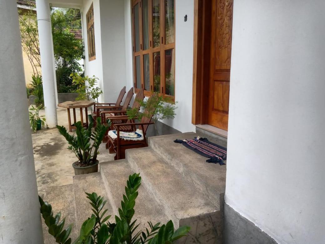 Alexandra Home For Foreign Tourists Only Gampola Kültér fotó